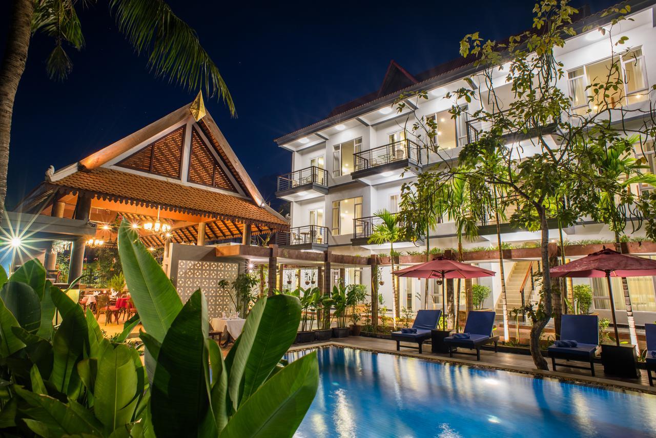 Naga Gate Boutique Hotel Сиемрип Экстерьер фото