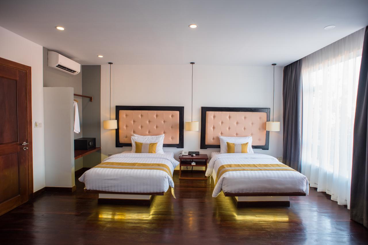 Naga Gate Boutique Hotel Сиемрип Экстерьер фото